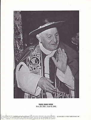 Pope John XXIII Catholic Church Vintage Portrait Gallery Poster Photo Print - K-townConsignments