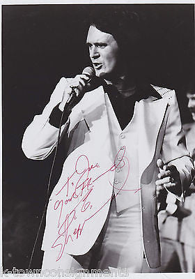 T.G. SHEPPARD COUNTRY MUSIC SINGER AUTOGRAPH SIGNED WB STUDIO PROMO PHOTO - K-townConsignments