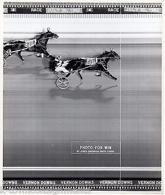 VERNON DOWNS HARNESS HORSE RACE PHOTO FINISH SPORTS PHOTO POSTER JULY 1962 - K-townConsignments