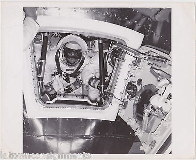 DONN EISELE APOLLO 7 NASA SPACE SHUTTLE ASTRONAUT VINTAGE 8x10  PROMO PHOTO - K-townConsignments
