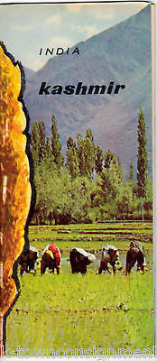 INDIA MIDDLE EAST VINTAGE SOUVENIR TRAVEL AD BROCHURE - K-townConsignments