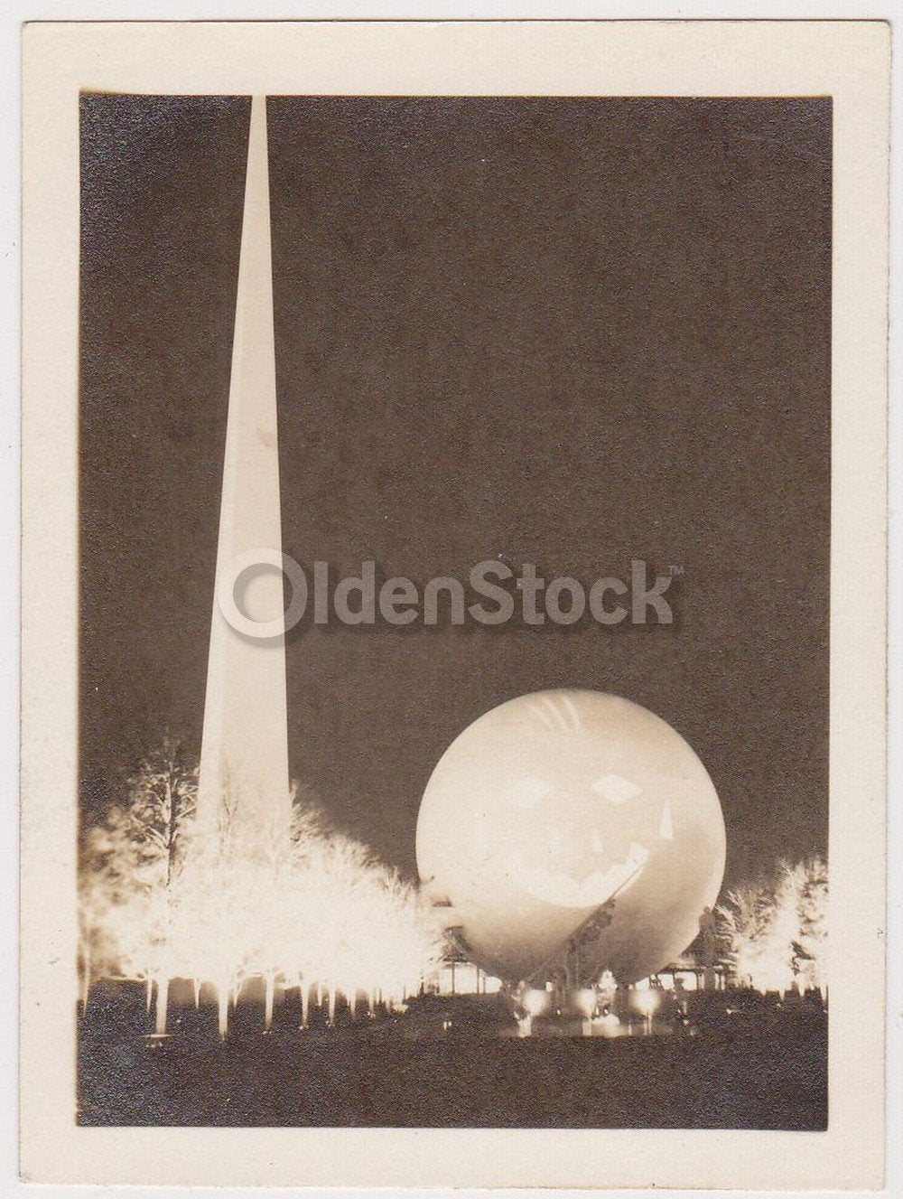 Jack-o-lantern Pumpkin PeriSphere New York World's Fair 1939 Vintage Photo