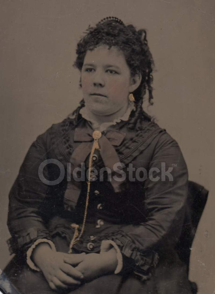 Lovely Young Woman in Victorian Dress & Gold Jewelry Crisp Antique Tintype Photograph