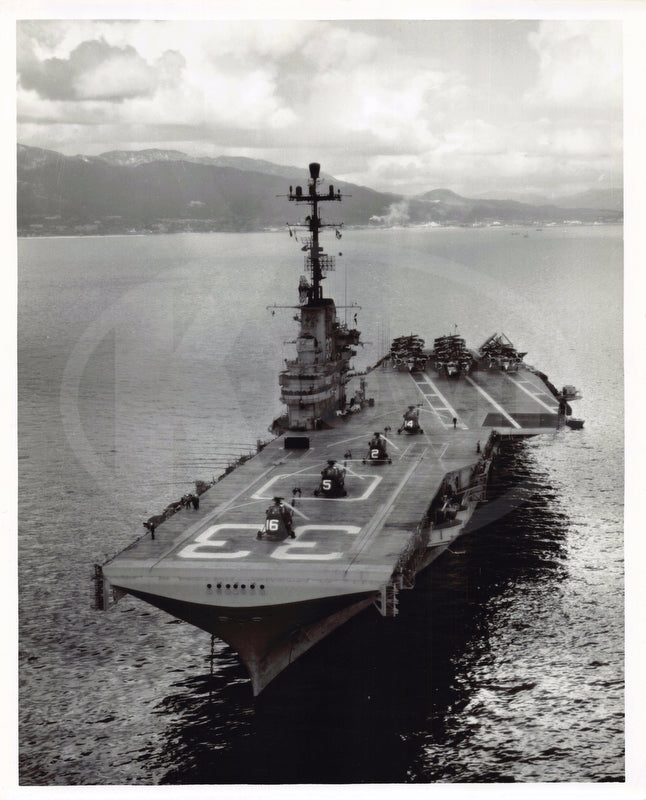 USS Kearsarge CV-33 Cold War Navy Aircraft Carrier Vintage Military File Photo