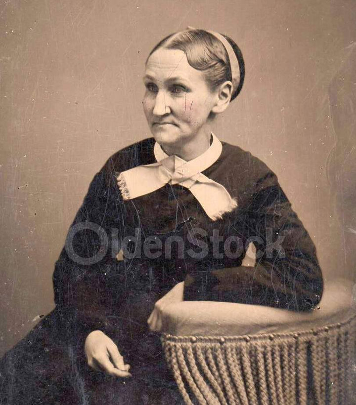 Quaker Woman Apple Face Grandmother Antique Tintype Photograph