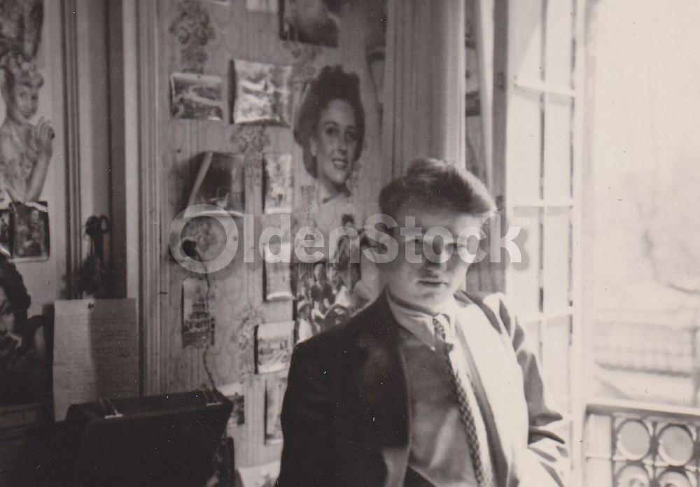 Snazzy Redhead Young Man Conan Look-a-Like Vintage Apartment Snapshot Photo