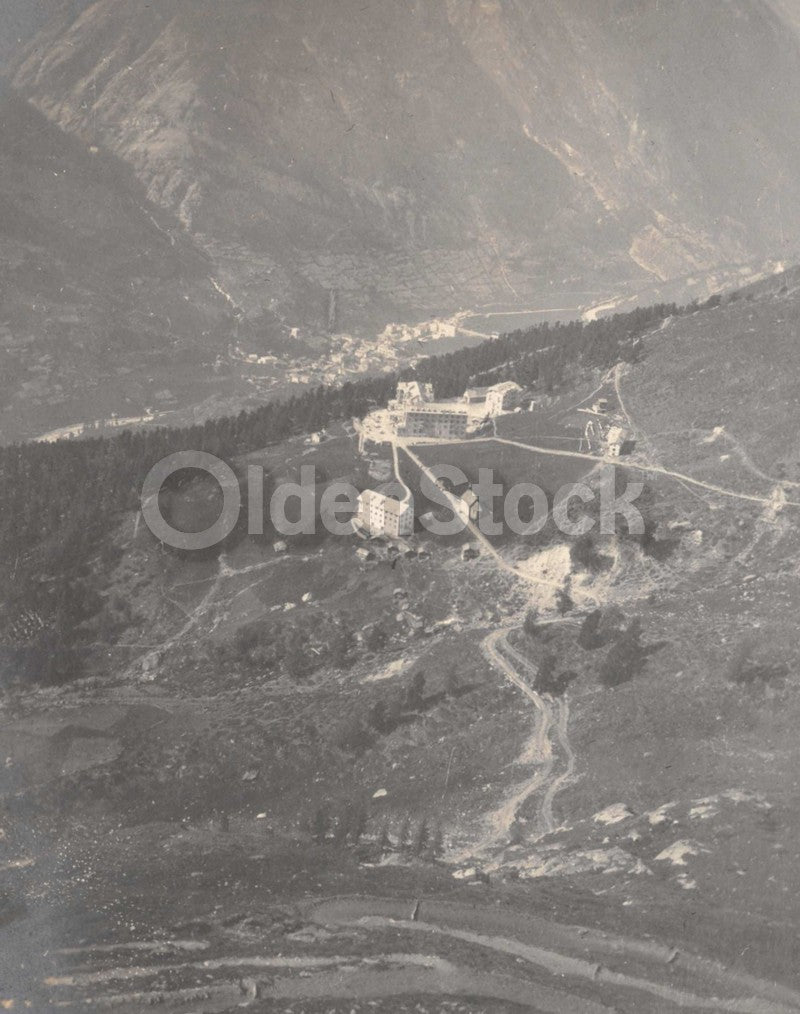 Intrepid Explorers in the French Alps Charming Vacation Antique Snapshot Photos