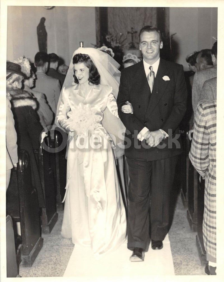 Lovely Young Bride & Groom Vintage 1950s Wedding Dress Photograph