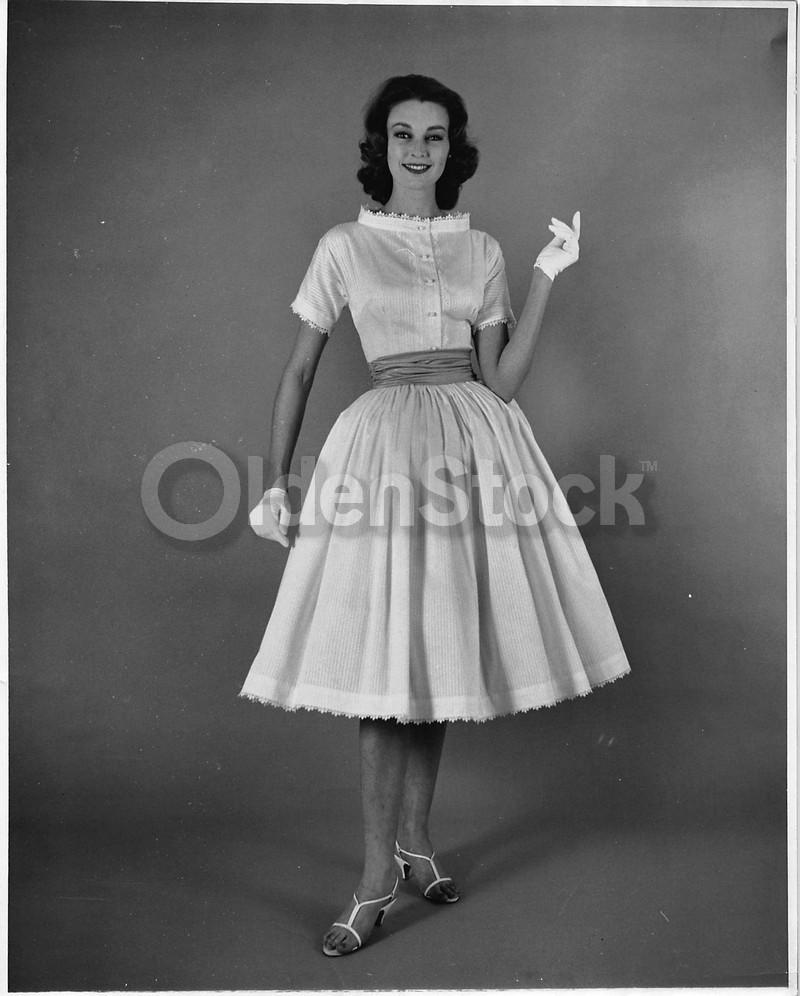 Fancy Collar Designer White Dress Vintage 1950s Fashion Model Photo