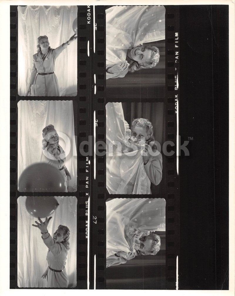 Plus Size Amateur Fashion Model Coy Poses Vintage 1960s Photoshoot 8x10 Photo