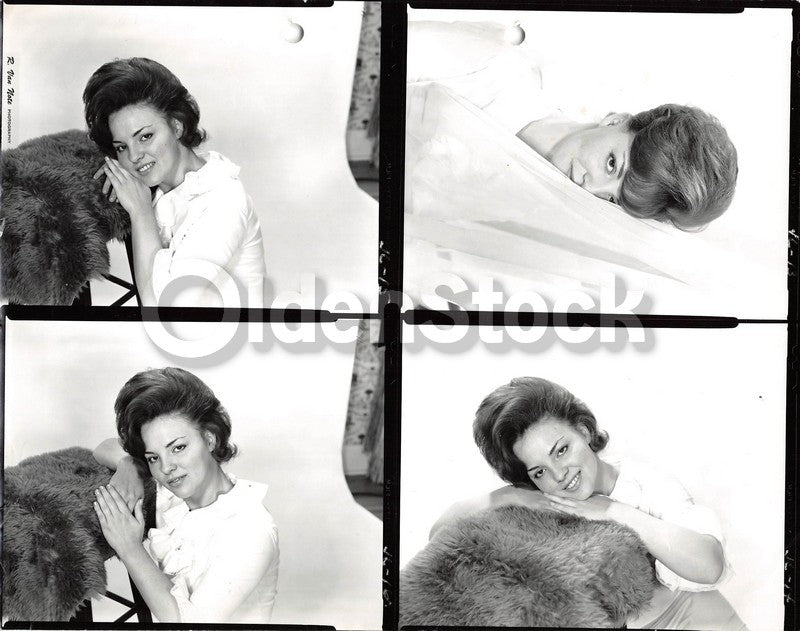 Amateur Fashion Model 1960s Coy Poses Vintage Photoshoot 8x10 Photo
