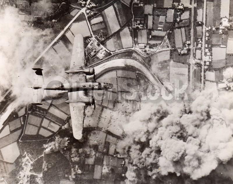 Mitchell B-25 Bomber Plane Bombing Pisa Italy Vintage Aerial Press Photo